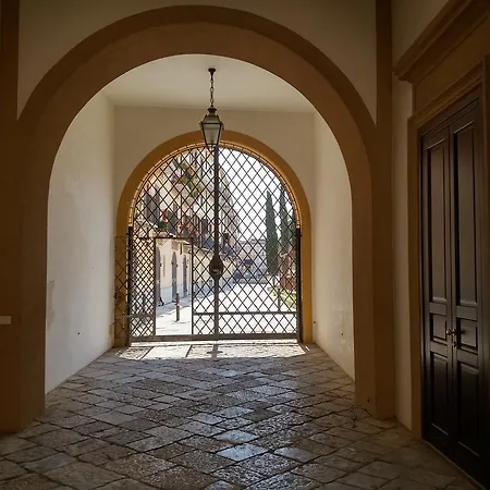Palazzo Sambuca Appartamento