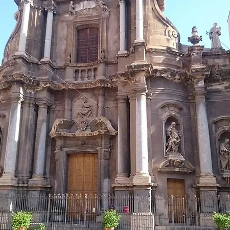 Appartamento Palazzo Sambuca